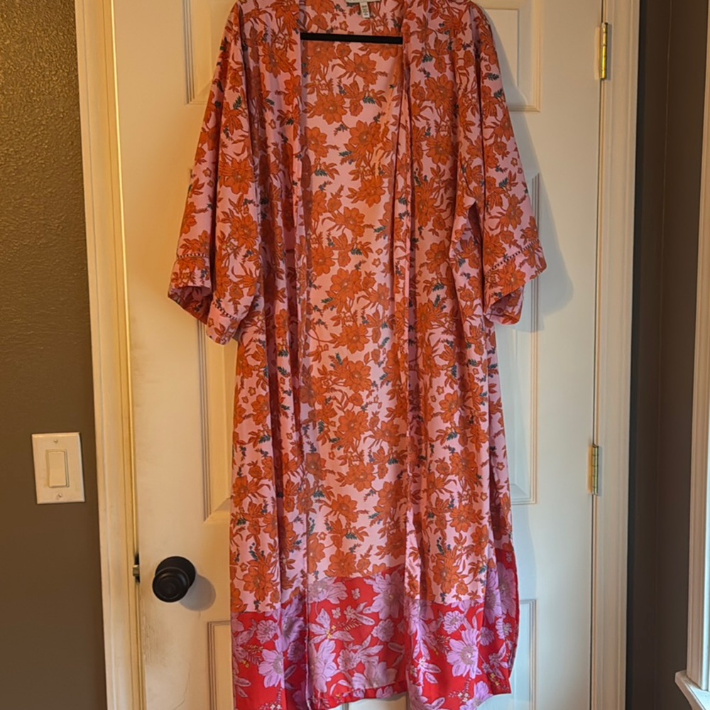 Jessica Simpson Pink and Orange Kimono